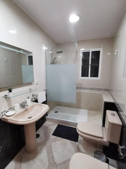Cdz - Arteaga- Two Rooms With Queen Bed Cádiz Kültér fotó